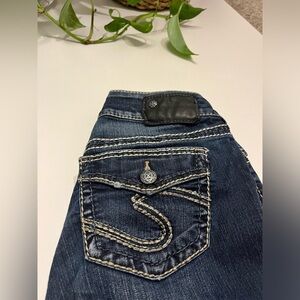 Silver Jeans Co. Women, Dark Wash Suki Skinny Jeans Size W28/L29